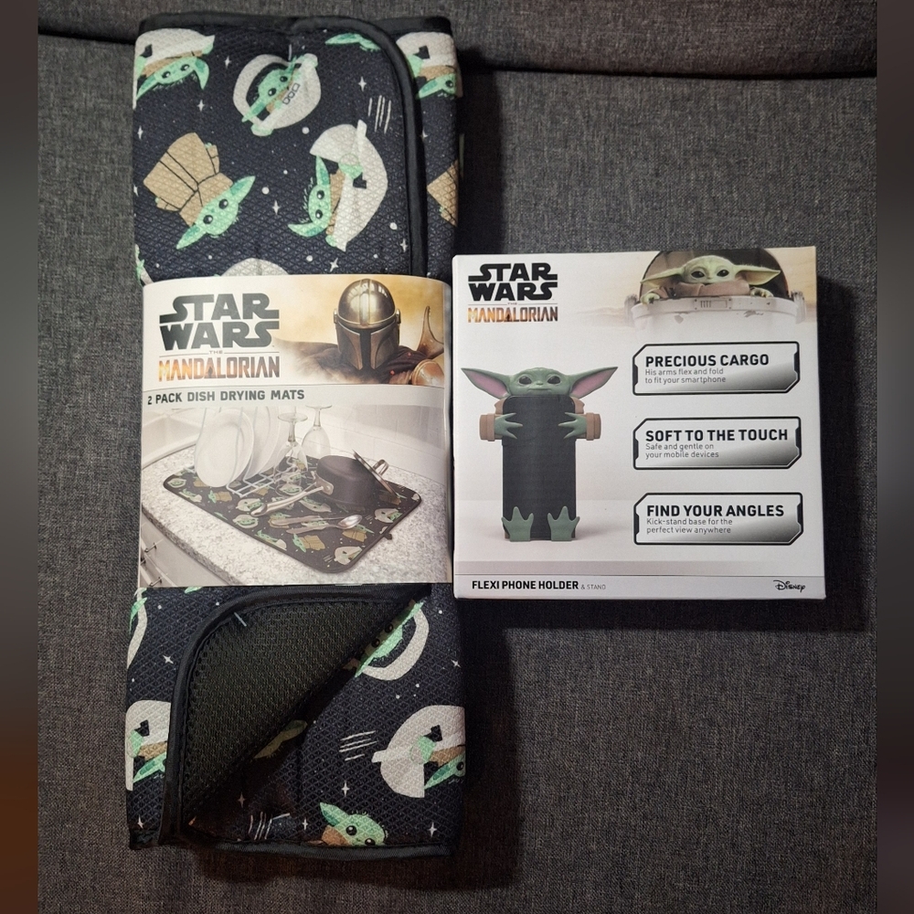 Starwars Dish mats (2) & Baby Yoda Phone Holder BNIB BNWT